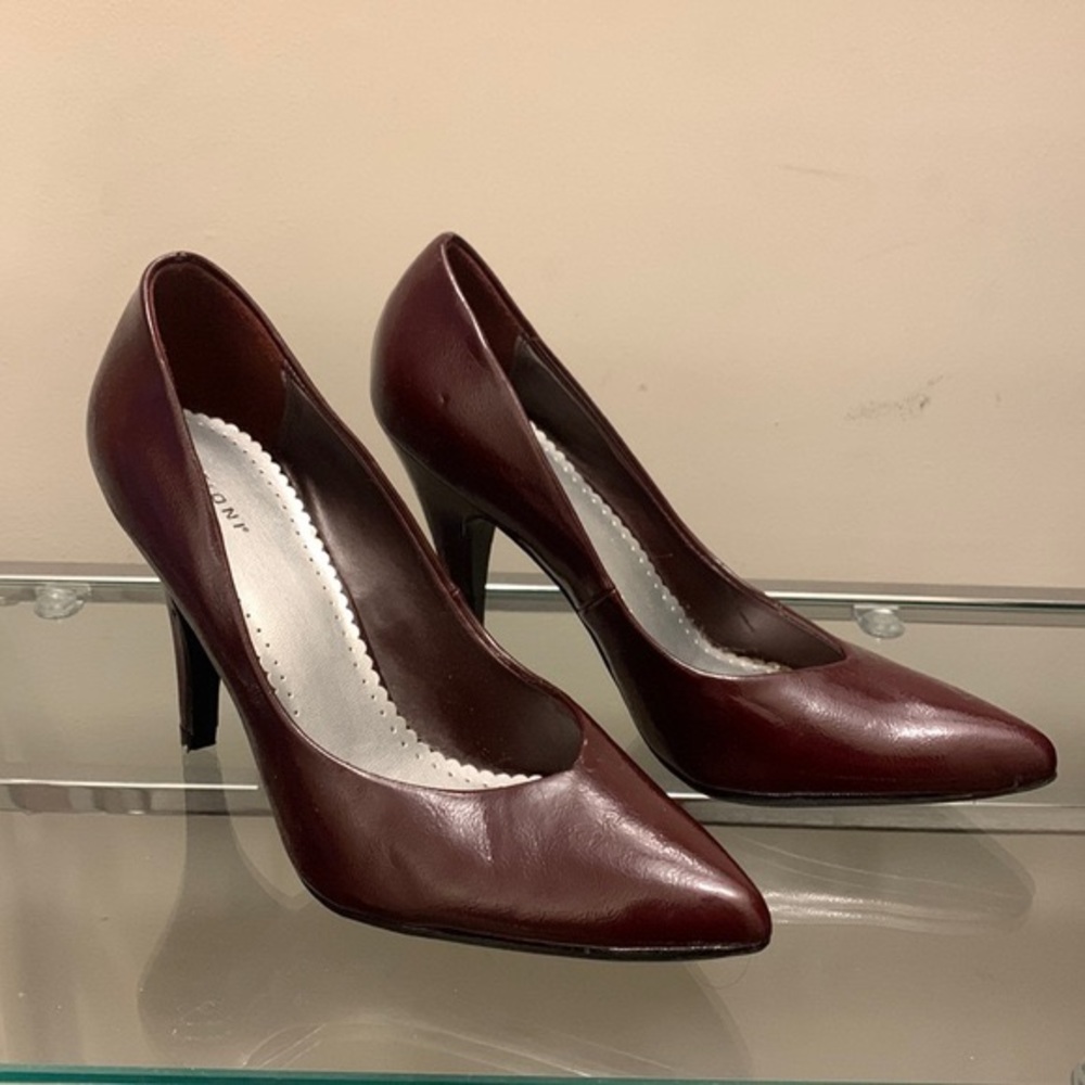 Burgundy Maroon Patent Leather Pointed Toe Pumps